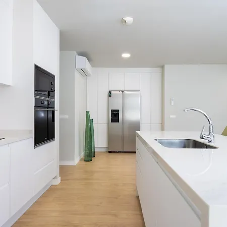 Home2book Modern With Pool In Апартаменты Абадес