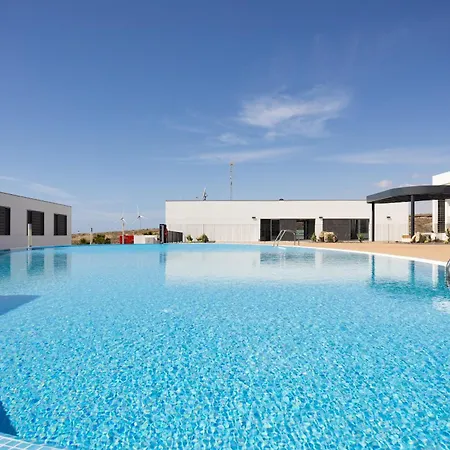 Апартаменты Home2book Modern With Pool In