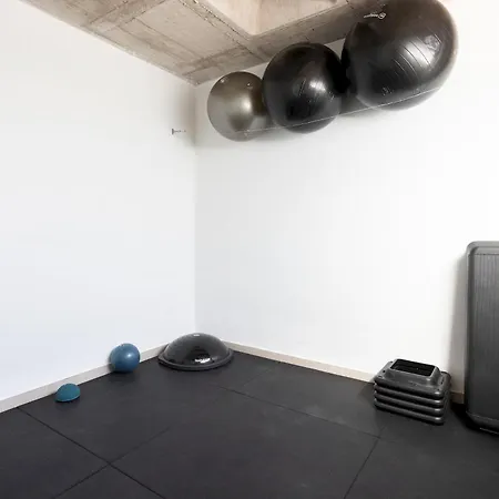 Апартаменты Home2book Modern With Pool In