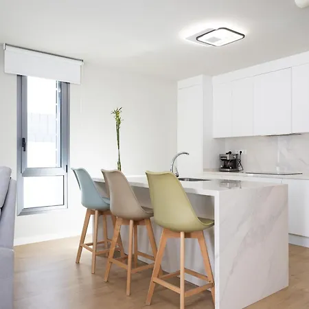 Home2book Modern With Pool In Apartment